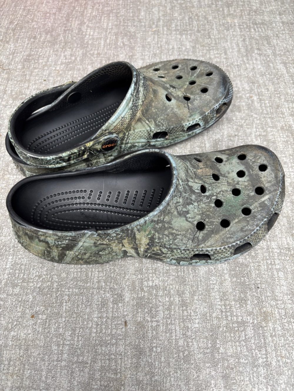 Bundle of Camouflage Slip-On Clogs - Pair (Brown & Green Camo) - Picture 9 of 11